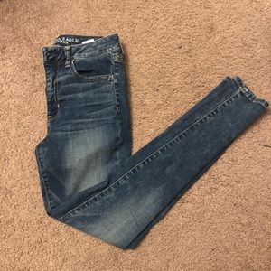 American Eagle- skinny jeans